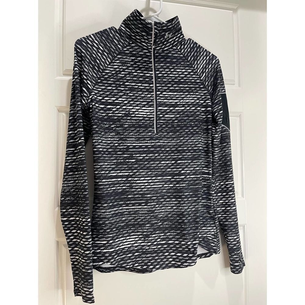 Under Armour size Small 1/4 zip athletic top jacket